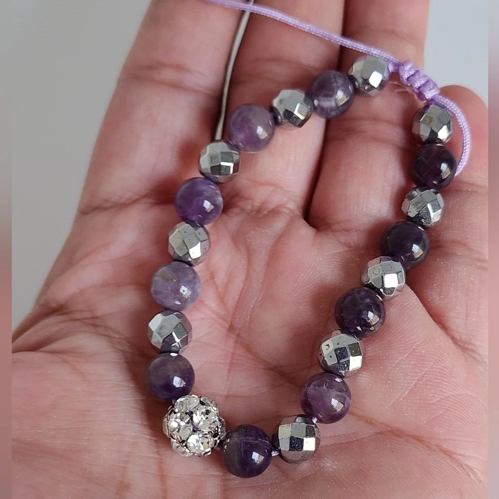 Elegant Amatist and Hematite Beaded Bracelet